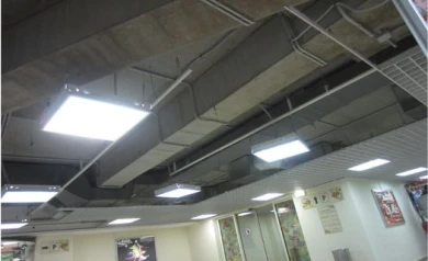 Пострадавшему в «Галерее Чижова» первую помощь оказала гардеробщица (ВИДЕО)