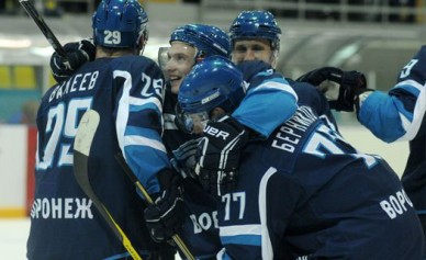 «Буран» выиграл в Красноярске и оформил путёвку в плей-офф