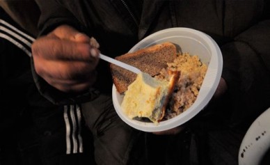 В храме у цирка открылась благотворительная трапезная для малоимущих