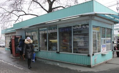 В воронежских киосках продолжают торговать спиртным