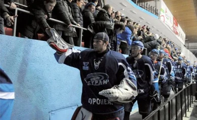 «Буран» вышел вперёд в серии со «Спутником» — 2:1