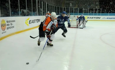 «Буран» проиграл в Нижнем Тагиле, и четвертьфинальная серия снова вернётся в Воронеж