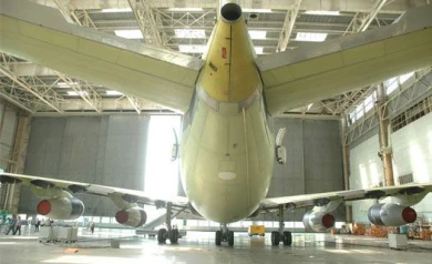 У воронежского Ан-148 при посадке в Челябинске лопнула шина шасси