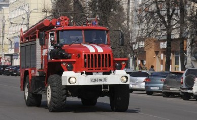 В Воронеже на пожаре на ул. Кольцовской пострадали два человека