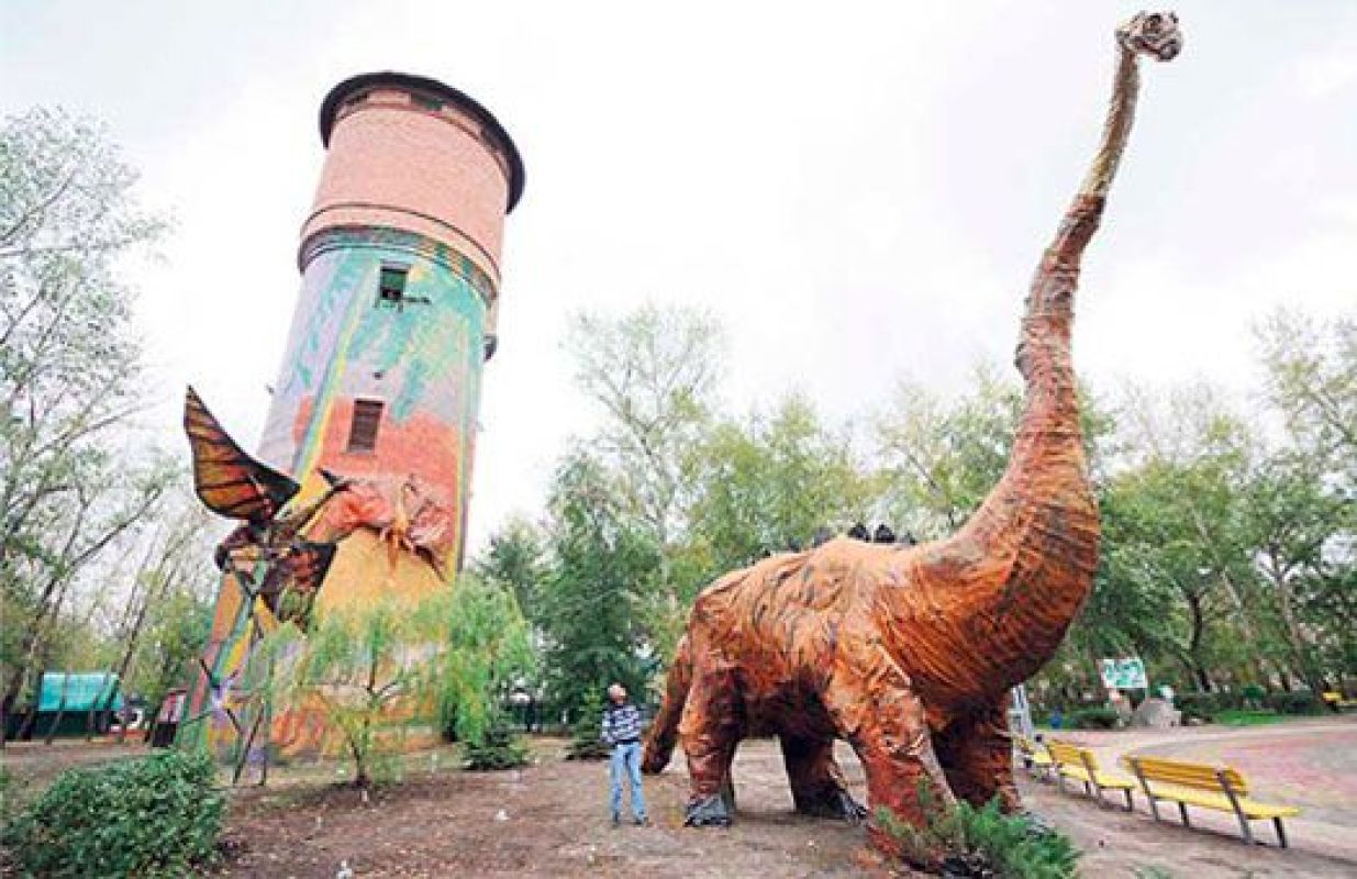 Под Воронежем горел... динозавр