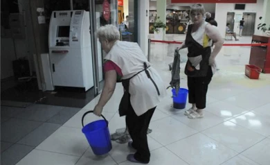 Торговый центр «Максимир» эвакуировали из-за потопа