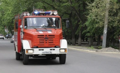 В Воронеже жильцы аварийного дома уверены, что их пытаются сжечь