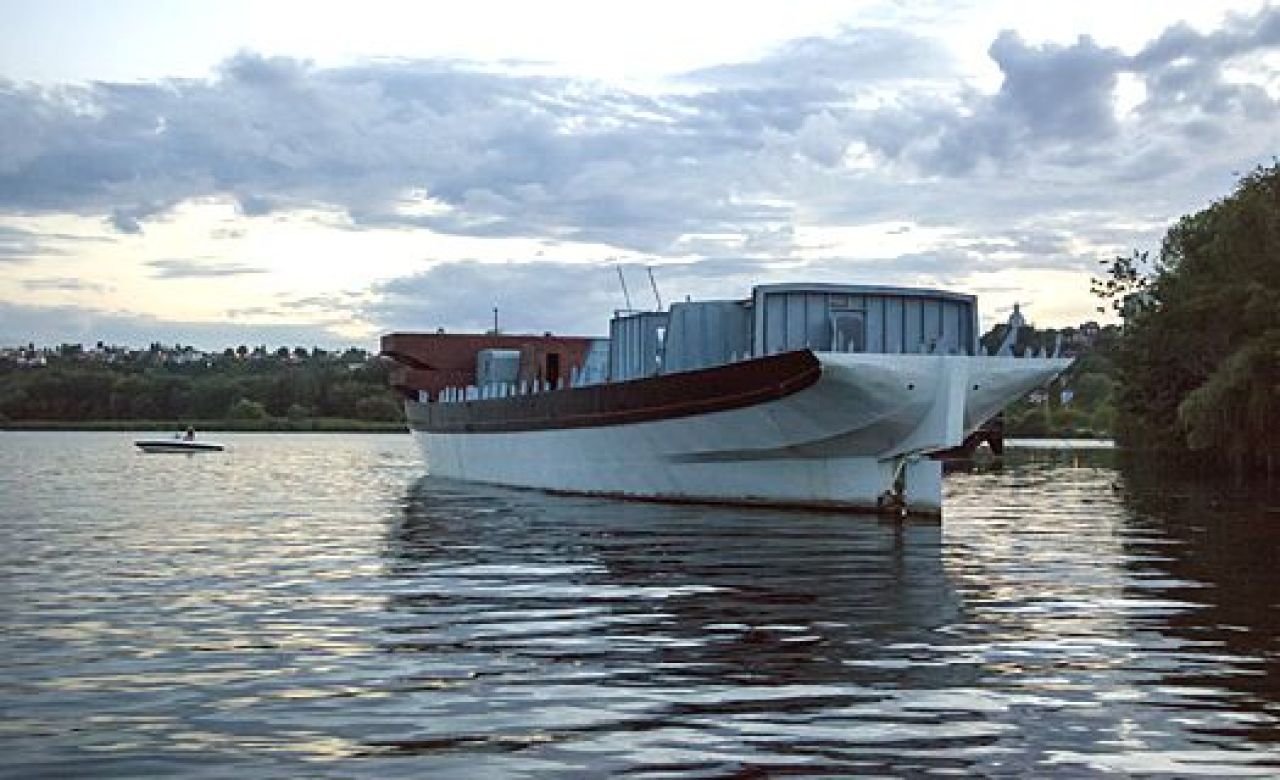 Гото Предестинация за Петровский островом