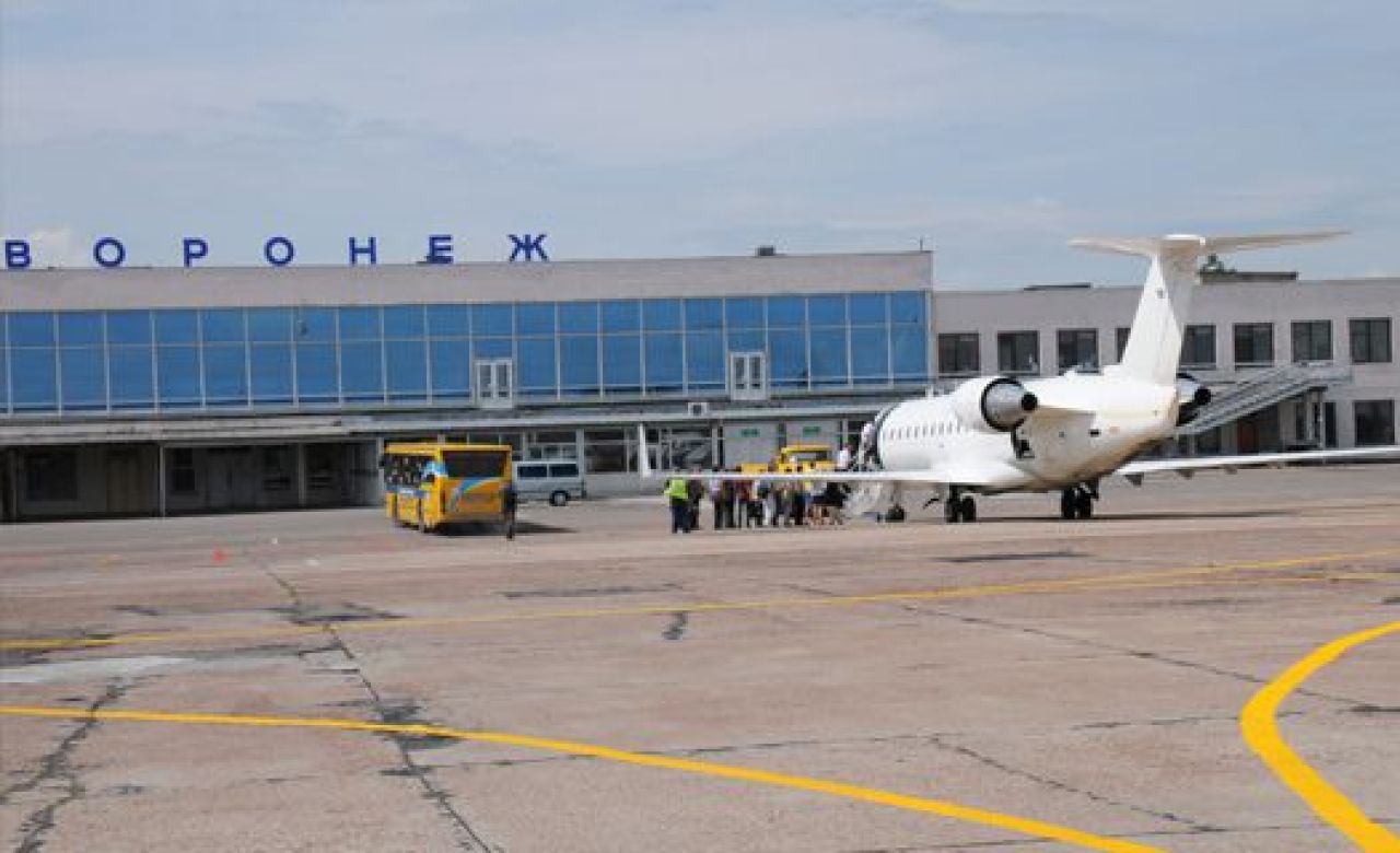 Аэропорт "Воронеж".