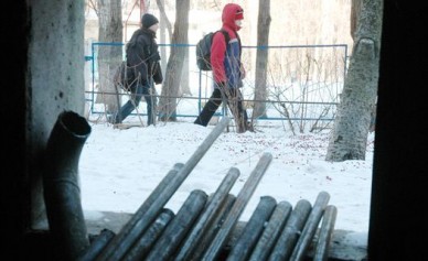 Под Воронежем школьники воровали трубы и аккумуляторы