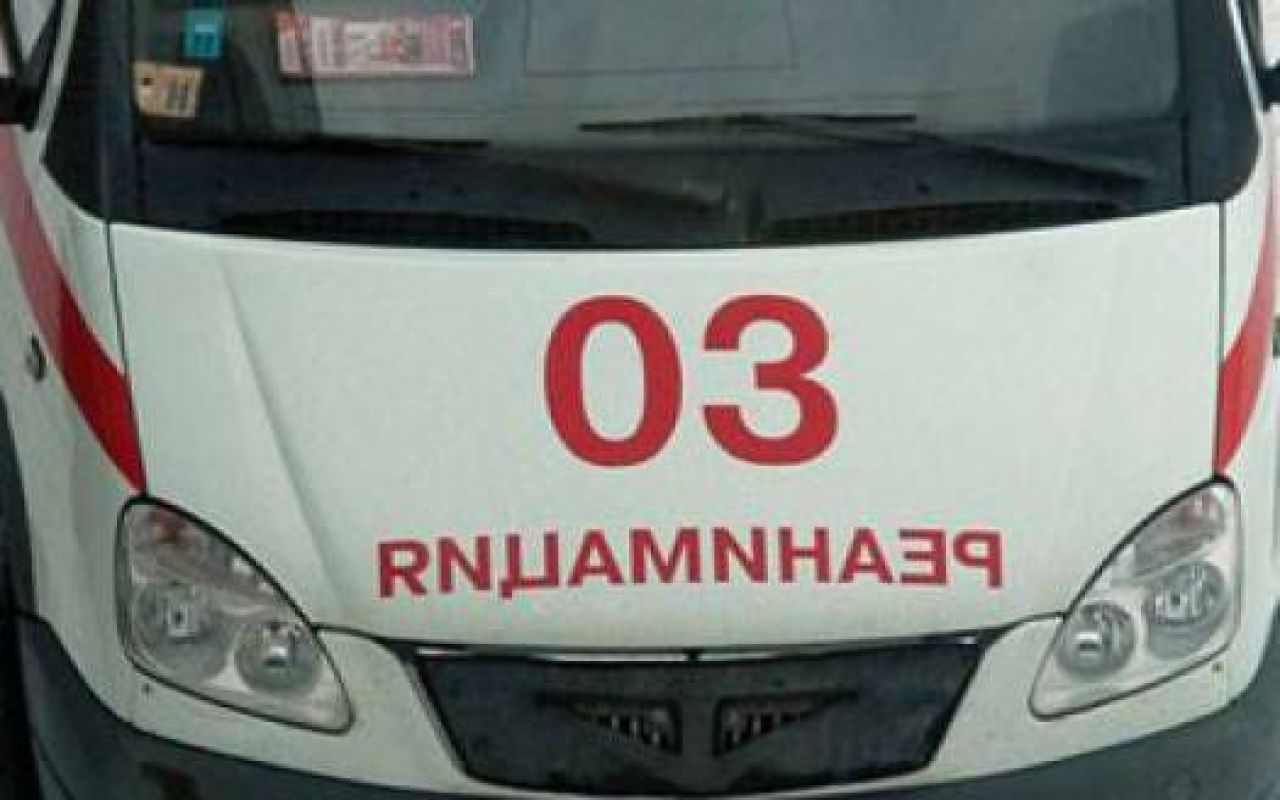 В Воронеже супруги на «Жигулях» влетели под грузовик — погибла женщина