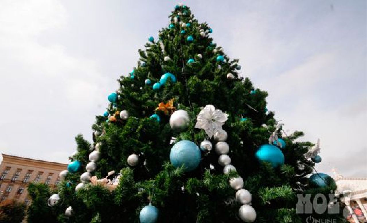 Организаторы: «Съёмки фильма «Ёлки-3» состоятся при любой погоде!»