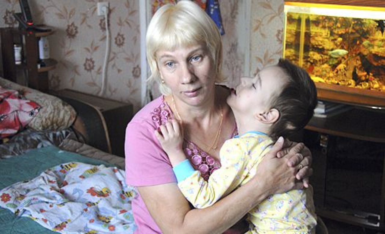 Трёхлетнего Артёма из Воронежа могут спасти в китайской клинике