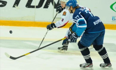 Билеты на первый матч «Бурана» в ВХЛ появятся в кассах в воскресенье