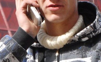 Воронежец лишился телефона из-за медленной езды