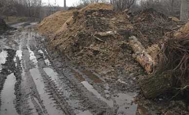 Пьяный угонщик застрял в грязи и не смог скрыться от полицейских