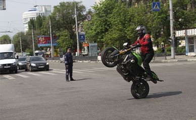 Как избавить Воронеж от байкерских гонок?