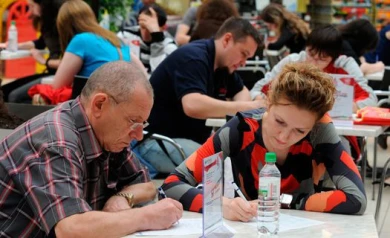 Самыми грамотными воронежцами стали студент и две пенсионерки