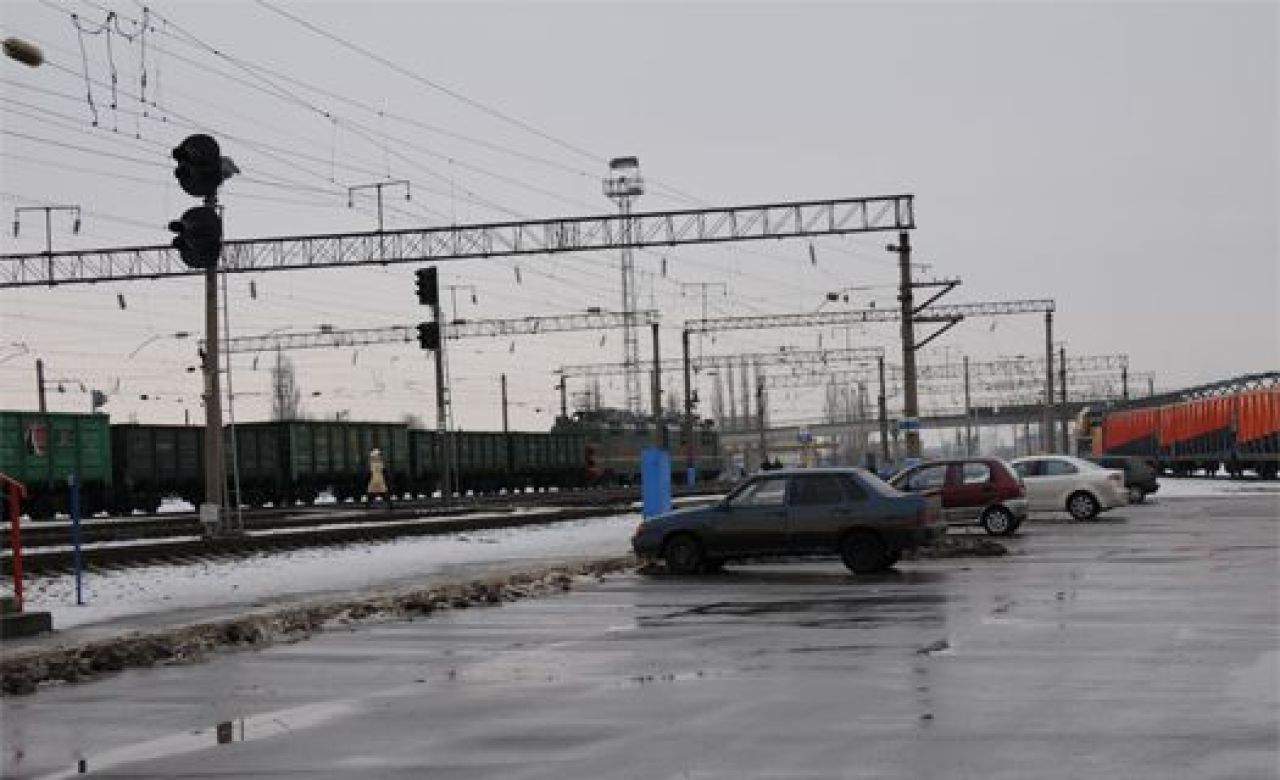 Воронежец пытался выкупить у полицейских двух задержанных нелегалов