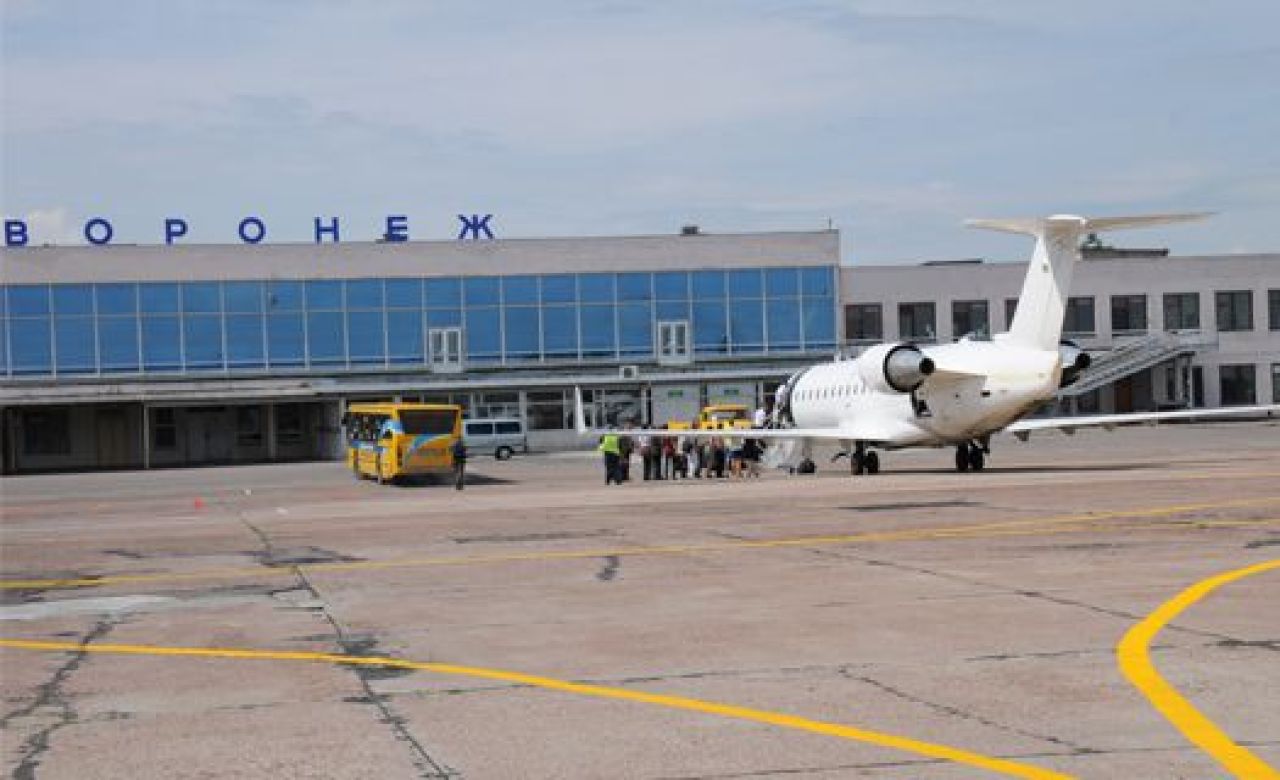 Нового владельца акций аэропорта «Воронеж» оштрафовали на 300 тыс. руб. за несогласование сделки с УФАС