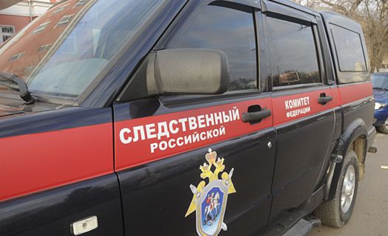 В Воронеже во время вечеринки с 7-го этажа выпал молодой человек