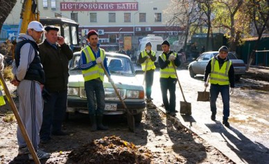 В Воронеже мигранты вытесняют местных дворников