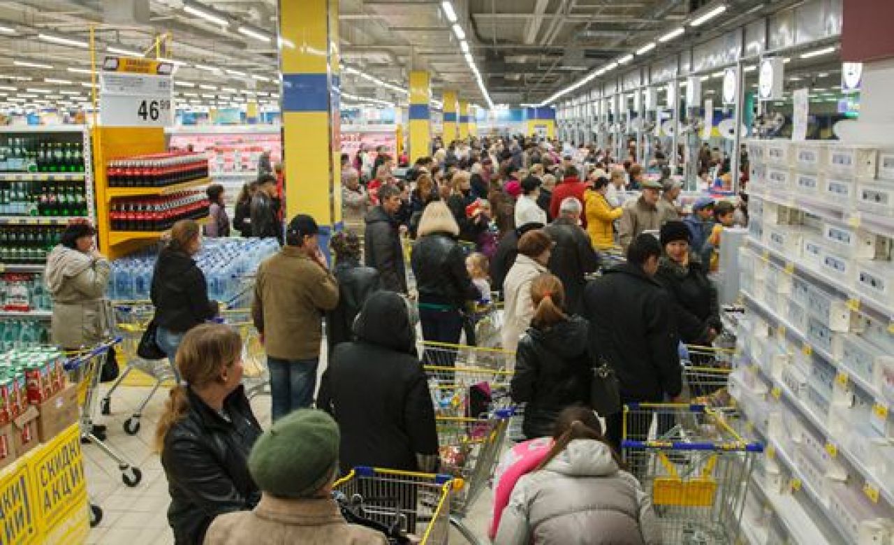 Воронеж готовится к предновогодним распродажам