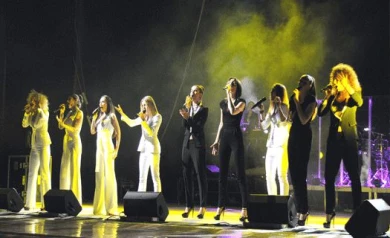 Михаил Турецкий для своего нового проекта певиц отбирал по росту и весу