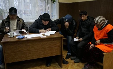 Мигранты, приезжающие в Россию, будут обязаны указывать цель и сроки своего приезда