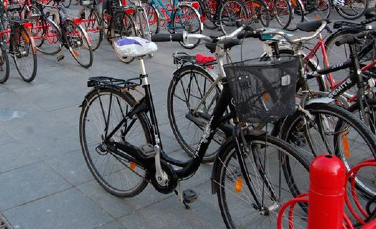 Медакадемия вслед за ВГУ обзаведётся своей велопарковкой