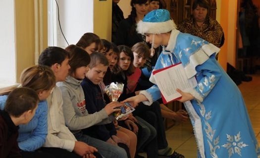 Читатели «МОЁ!» поздравили с Новым годом детей из школы-интерната в Елань-Колено