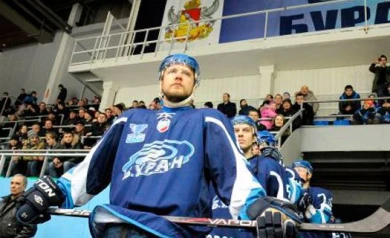 «Буран» выиграл по буллитам в Твери