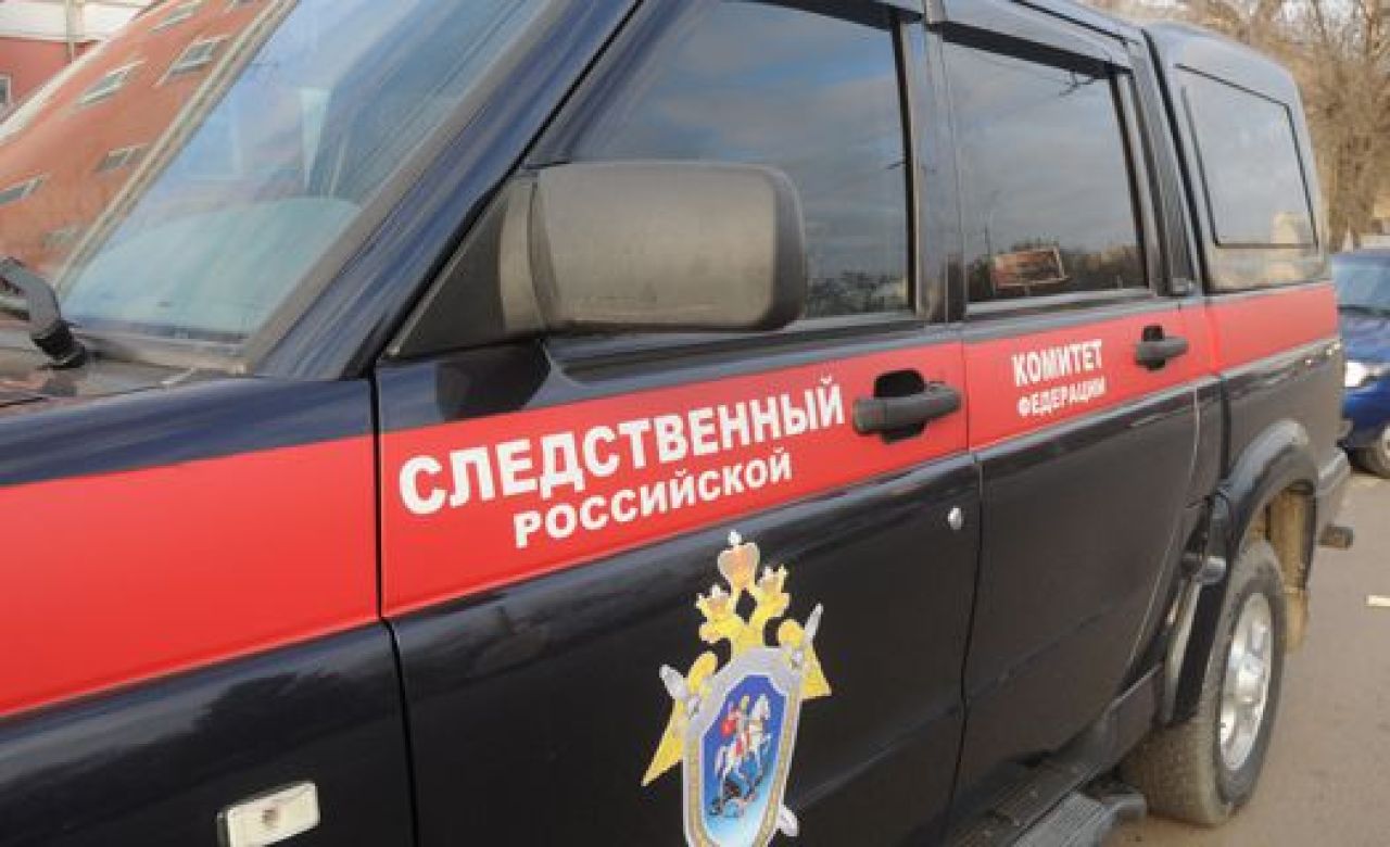 В центре Воронежа на детской площадке нашли труп женщины