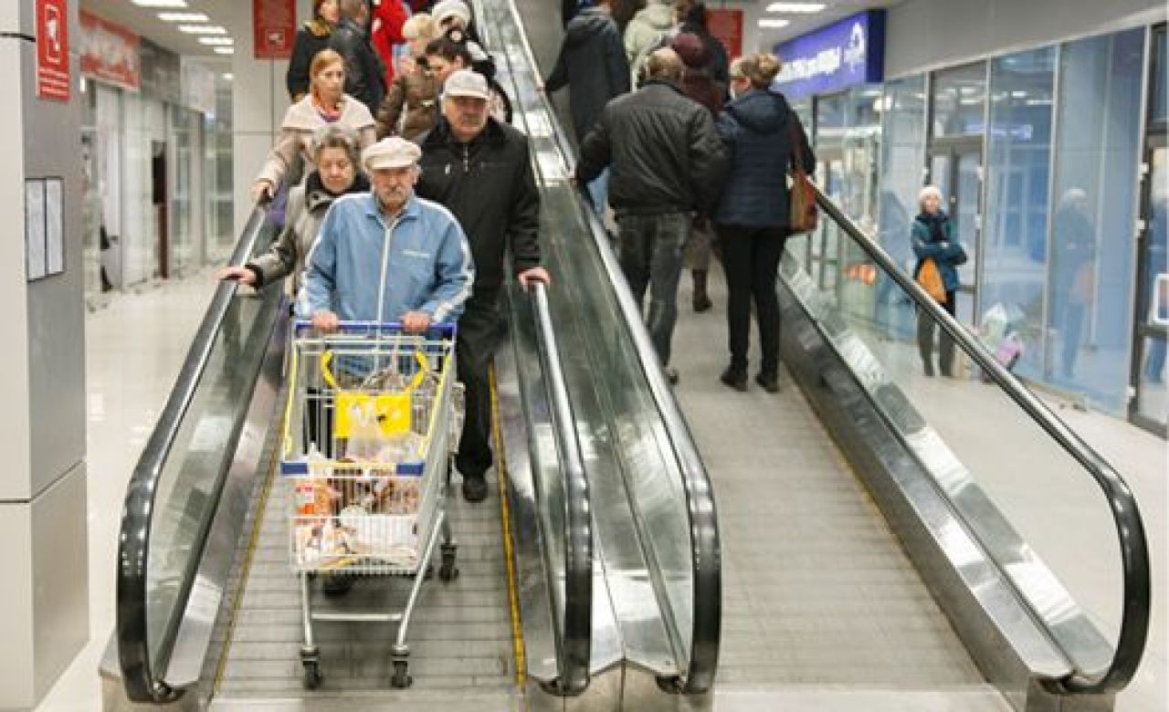 Трудовые пенсии воронежцев с 1 апреля повысятся в среднем на 171 рубль