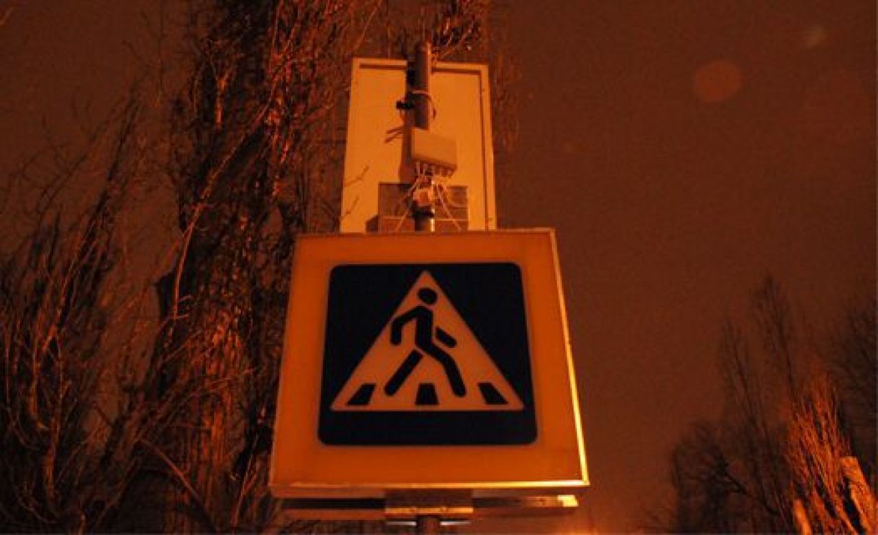 Полицейские ищут водителя, сбившего пешехода и оставившего его умирать