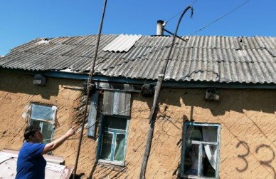 В селе под Воронежем после ДТП полтора года почти нет электричества