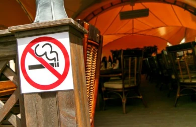 Курение в летних верандах кафе в Воронеже будут считать нарушением