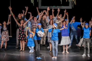 Зрители сравнили спектакль «Театра равных» с походом в церковь