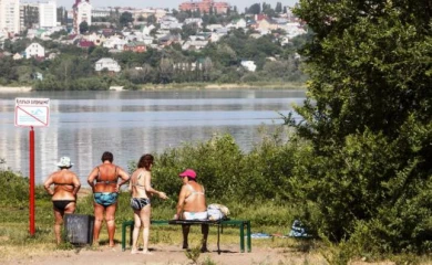 В Воронеже санитарные врачи назвали 8 пляжей, на которых опасно купаться