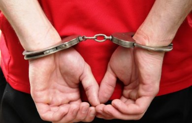 В Воронеже за сутки задержали двоих наркоманов с героином