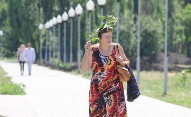 Из-за жары в 35 градусов в Воронеже объявили штормовое предупреждение