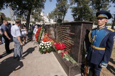 Сегодня на Терновом кладбище открыли памятник георгиевским кавалерам