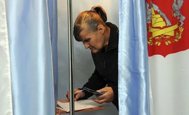 В Воронеже избирателей приглашают за открепительными удостоверениями