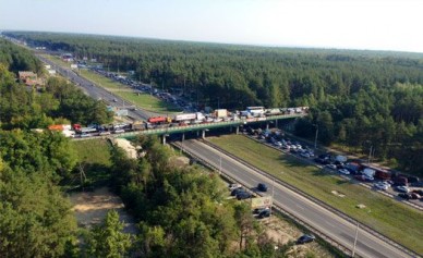 Выезд из Воронежа в сторону Москвы парализован из-за нескольких аварий