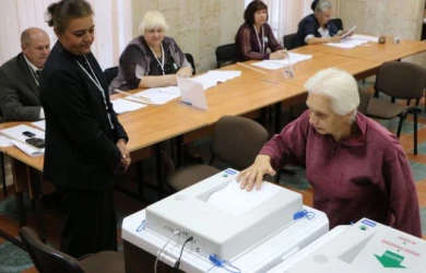 В Воронеже к 10 утра явка на избирательных участках составила чуть меньше 2,5%