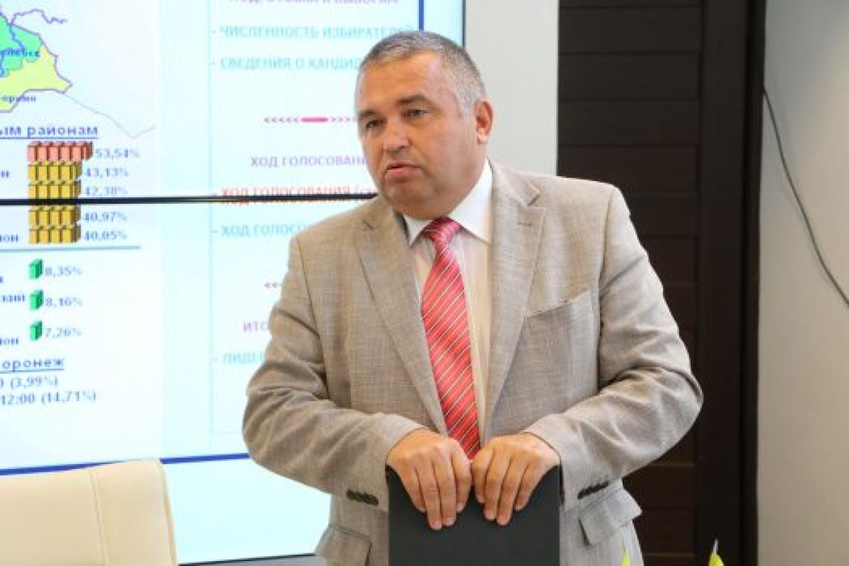 Владимир СЕЛЯНИН