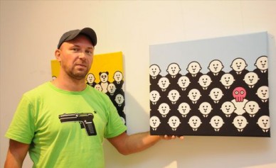 Художник Андрей Люблинский рассказал о смысле картины «дружелюбный Гитлер», выст...