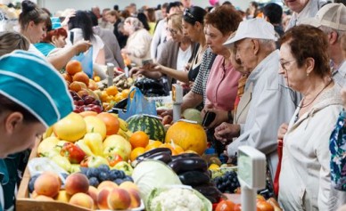 В Воронеже обсудили, что будет с ценами на продукты, когда власть не сможет их б...