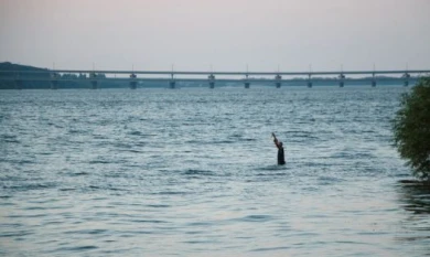 Воронежец утонул во время рыбалки на лодке у ВоГРЭСовского моста