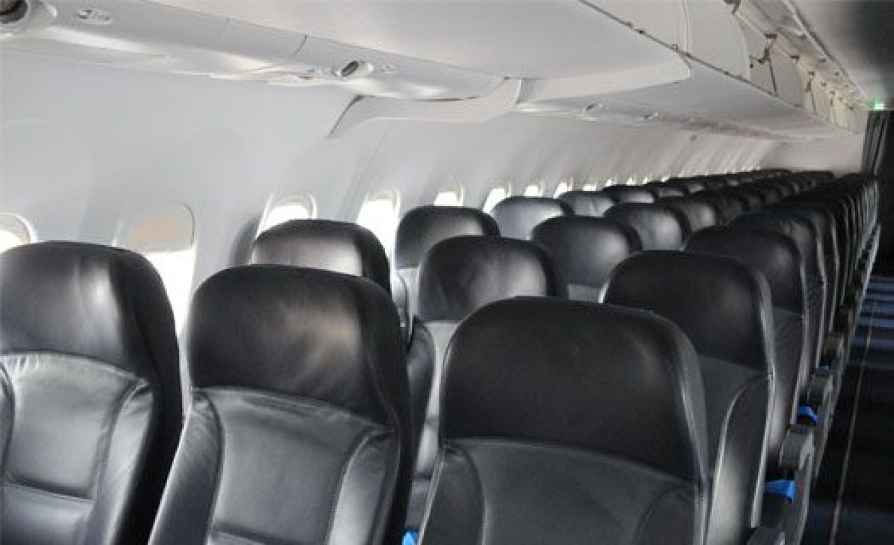 Пассажиры аварийно севшего в Волгограде рейса полетели бортом, высланным из Воронежа